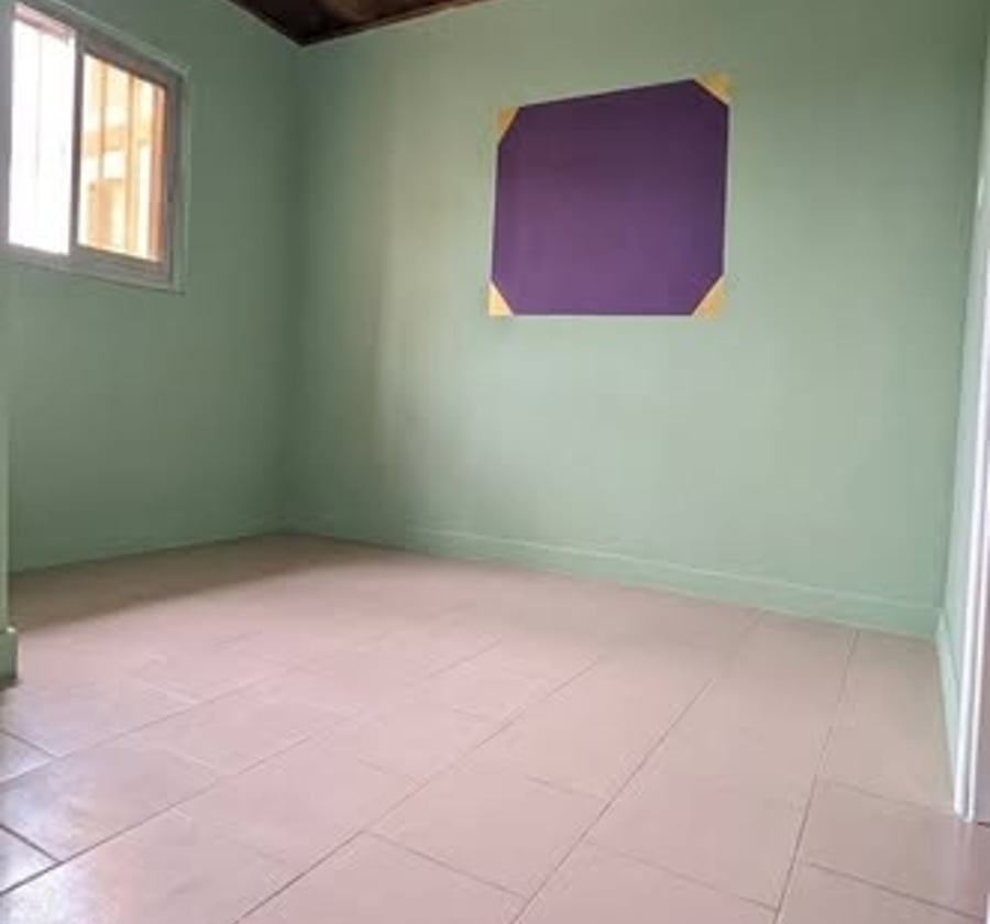 Chambre moderne à Makepe Missoké