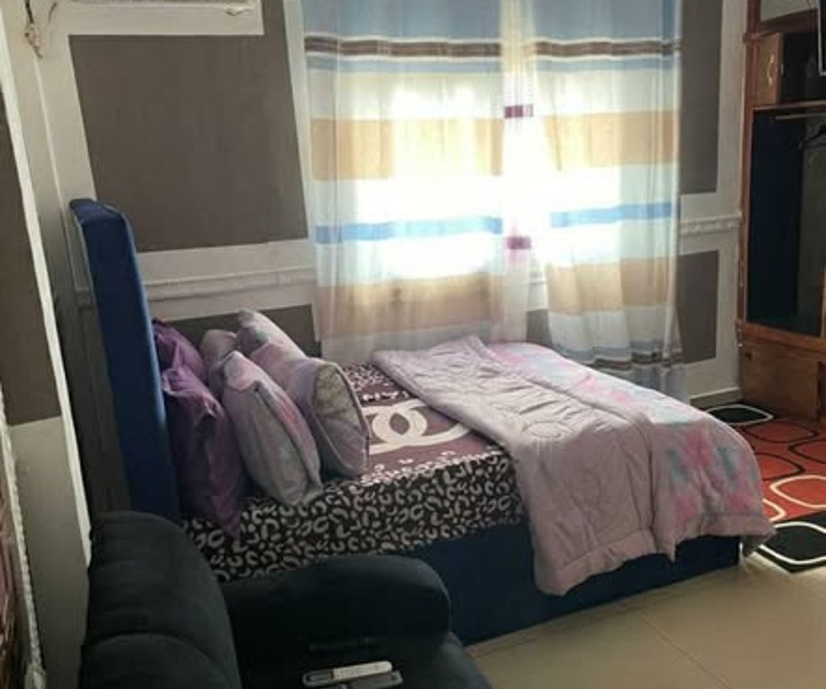 Chambre meublée à Bastos Yaoundé - 15 000 FCFA/nuit