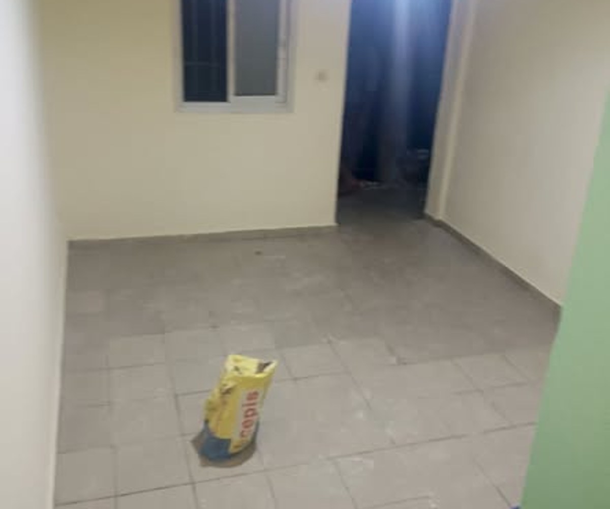 Studio moderne à Village, Douala