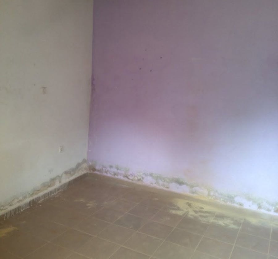 Chambre moderne à Nkoabang