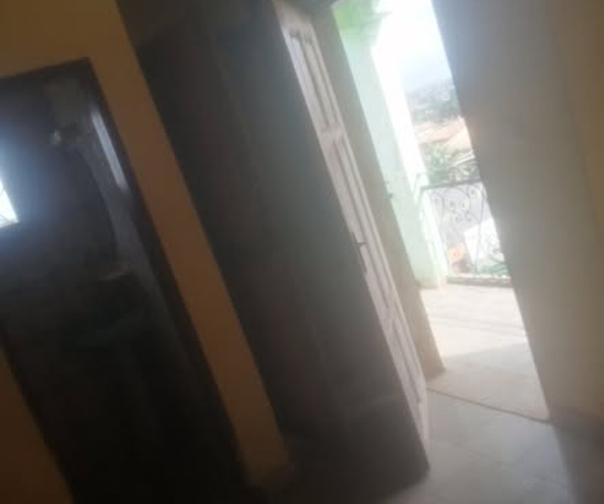 Vaste Appartement moderne à louer - Carrefour Mindef, Nkomo