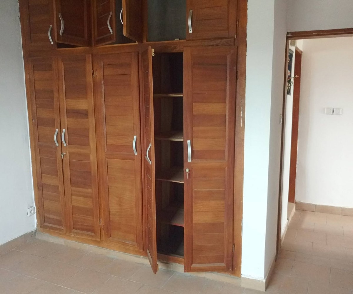 Appartement tout neuf YASSA