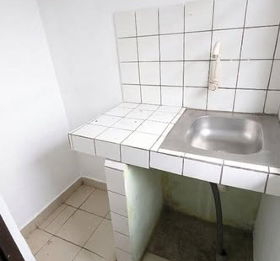 Chambre moderne à Ndogbong - Bel Air