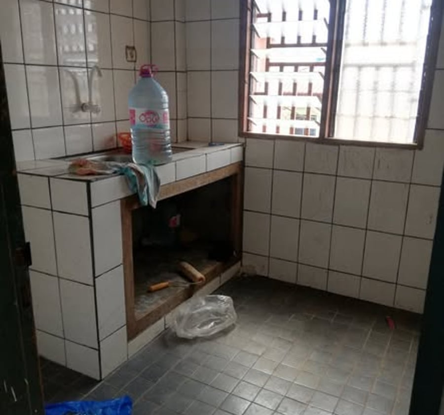 Studio moderne à louer - Monti, Yaoundé