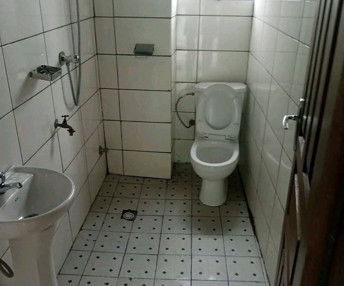 Studio moderne haut standing à louer à Nkolbisson Lycée Technique