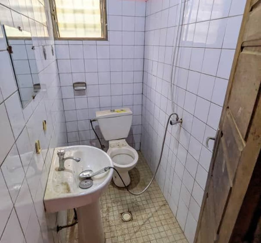 Chambre moderne à louer à Emana