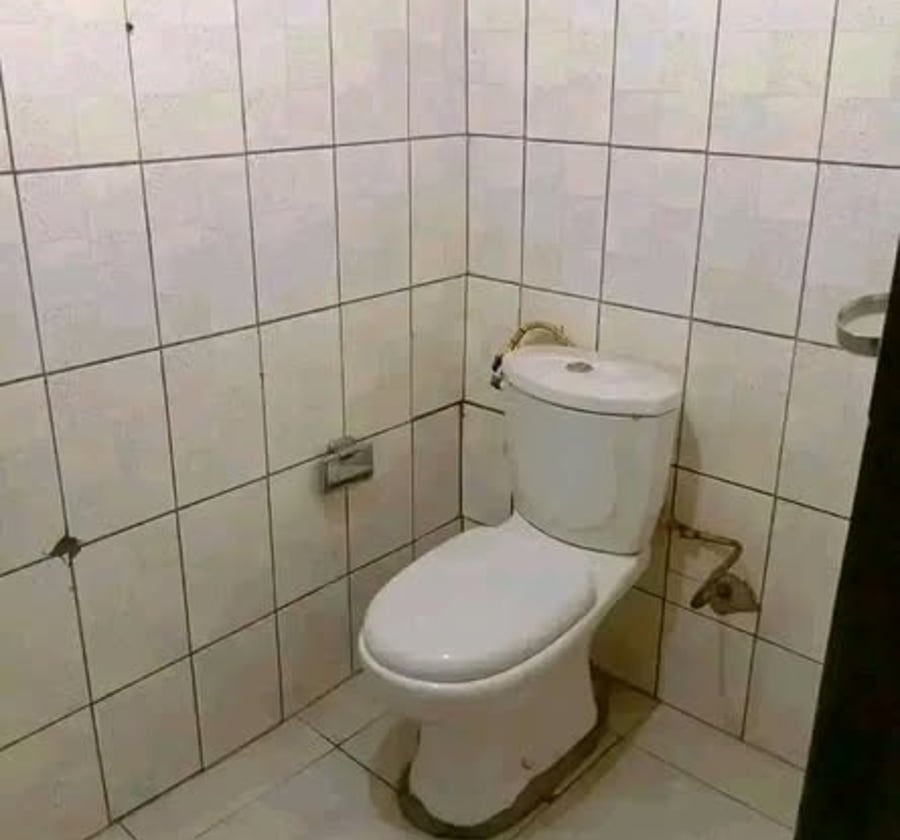 Chambre moderne à louer - Logbaba, Douala