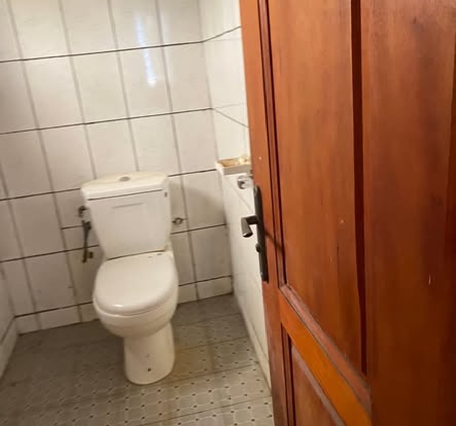 Appartement moderne à louer à Nkolmbong