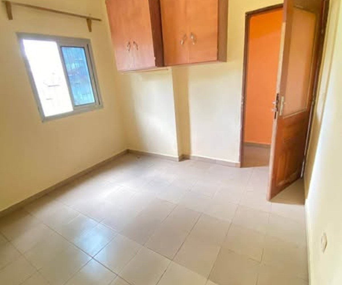 Studio moderne à Etoug-Ebe