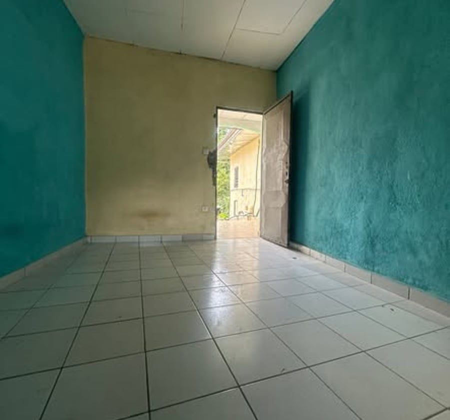 Chambre moderne à PK15