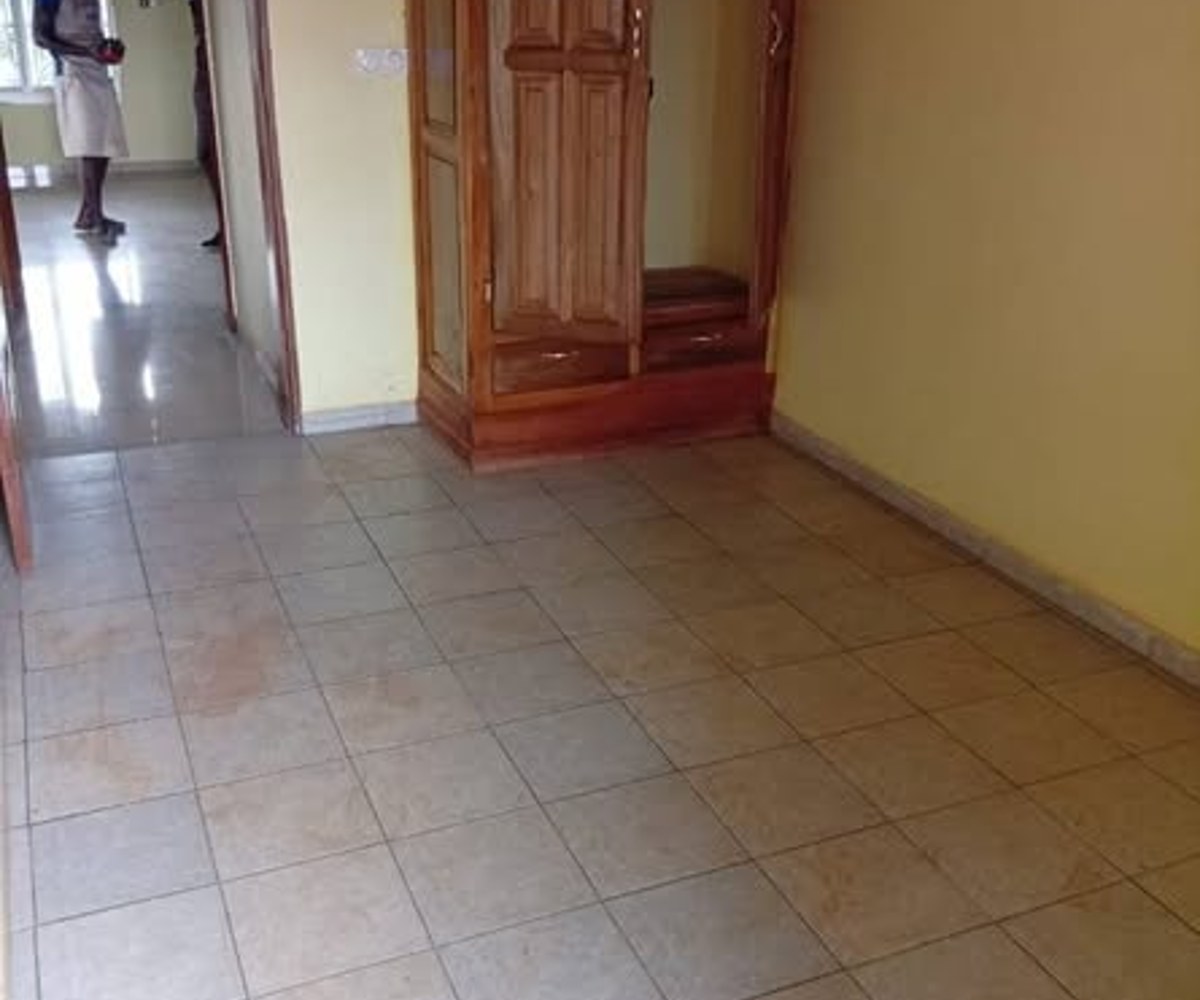 Jolie appartement à louer à Nkoabang-Entrée École