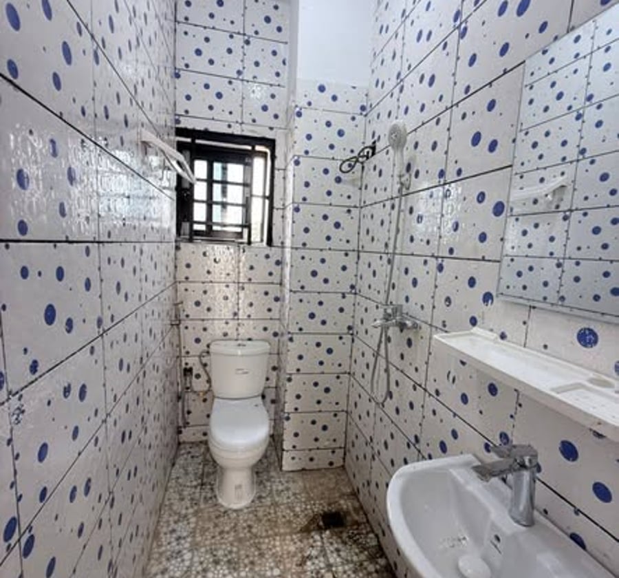Studio moderne à louer à Yaoundé Etoudi