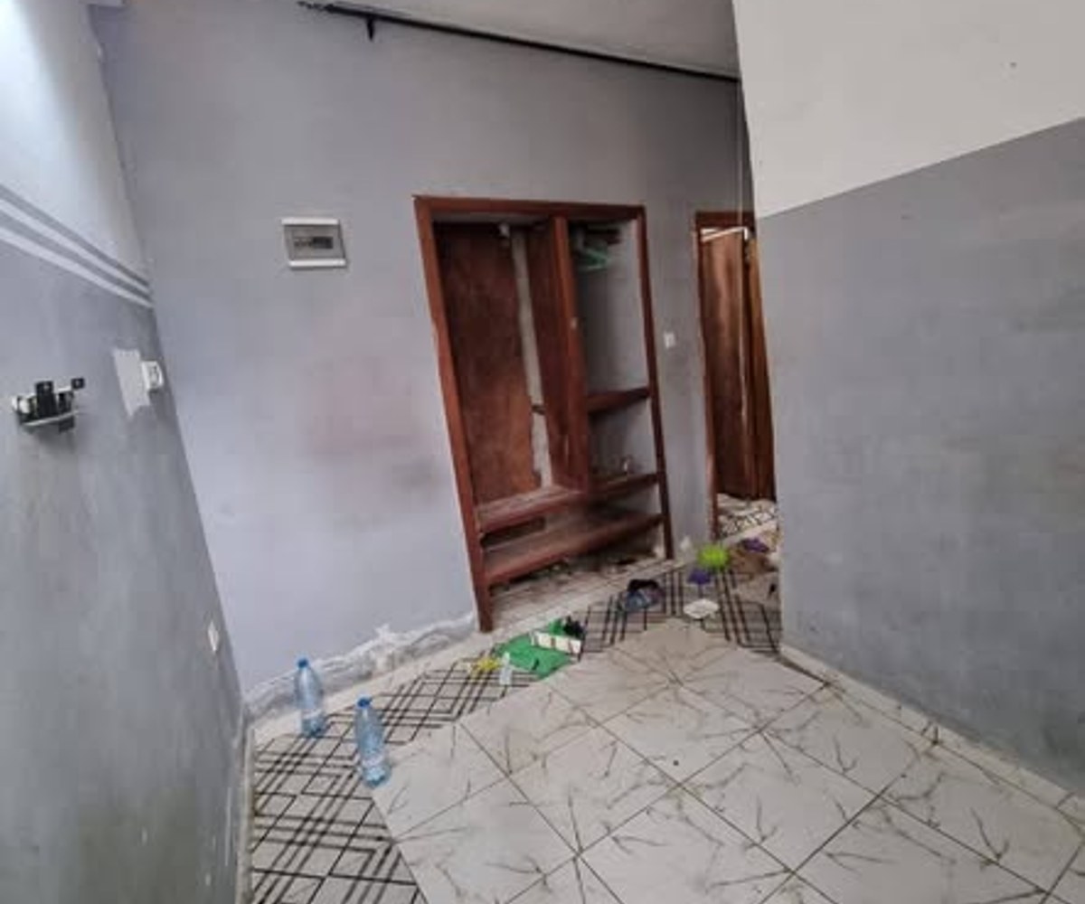 Chambre moderne à Nkolfoulou