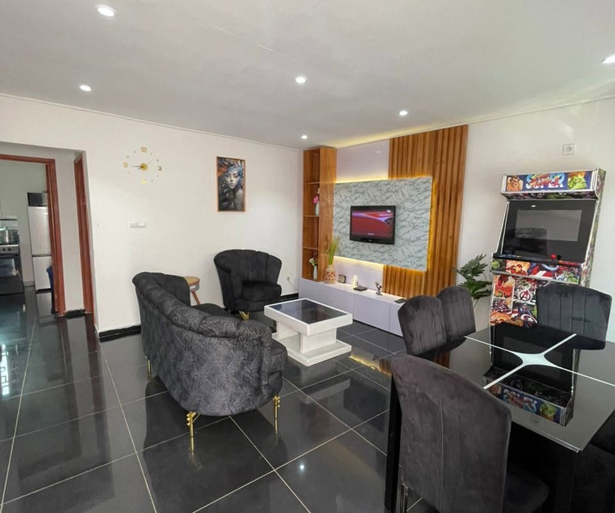 Appartement meublé à Efoulan Club