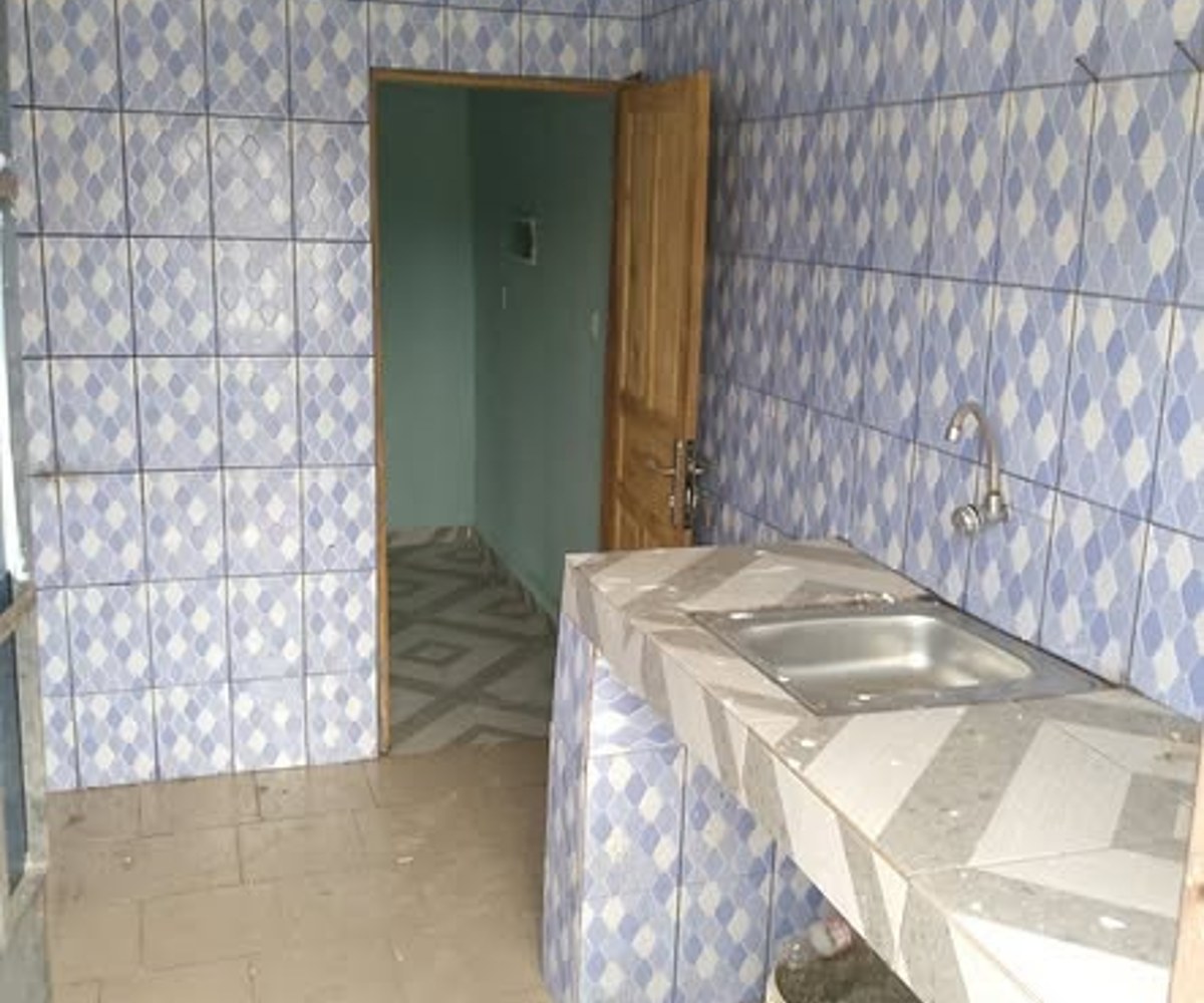 Studio à louer à Nyalla - Douala