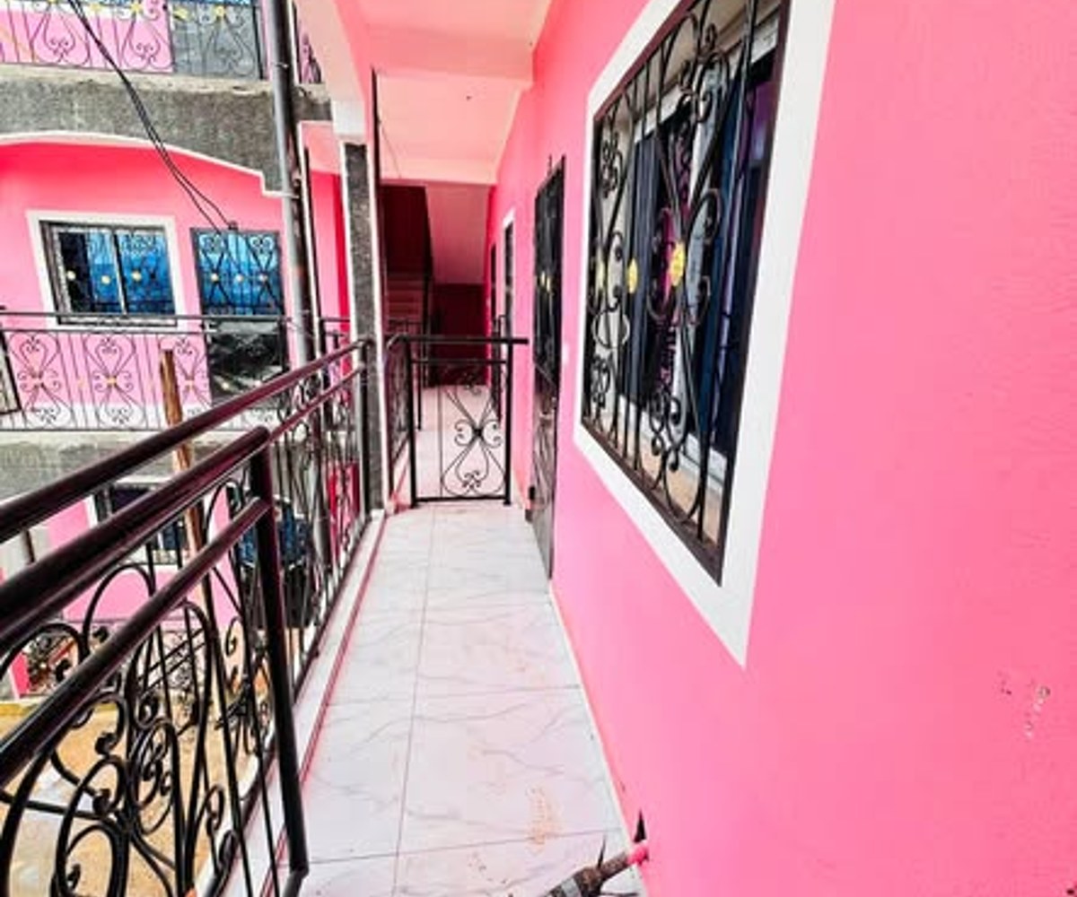 Studios modernes à louer à Mvog-Betsi