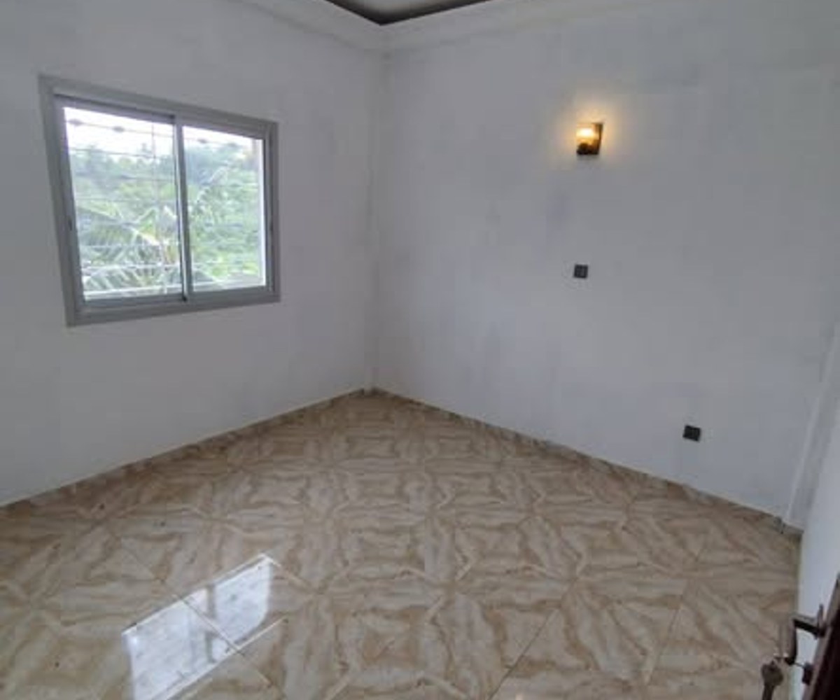 Studio haut standing à Nkoabang Pétou - Yaoundé