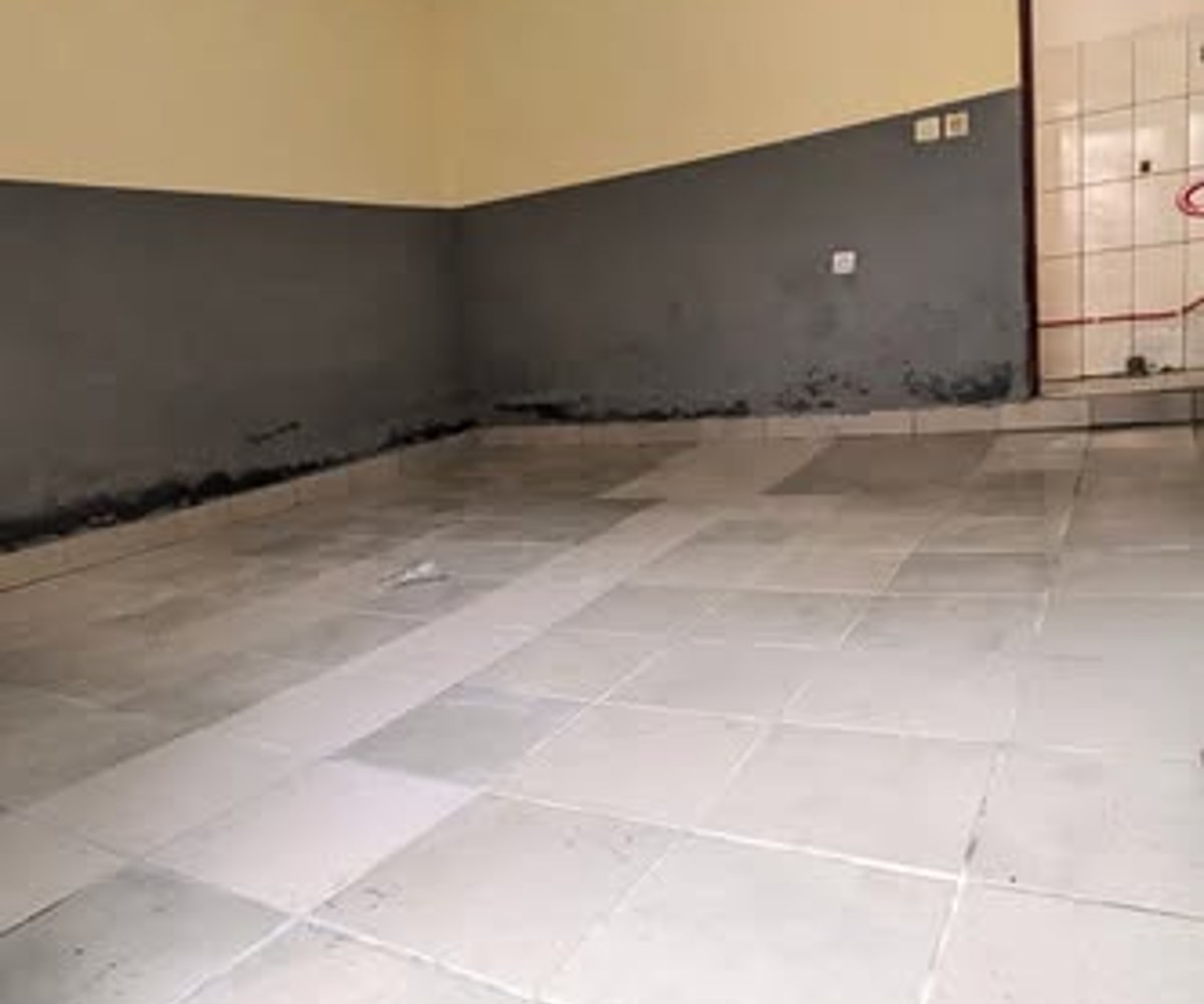 Chambre moderne à Ndogbong, Douala