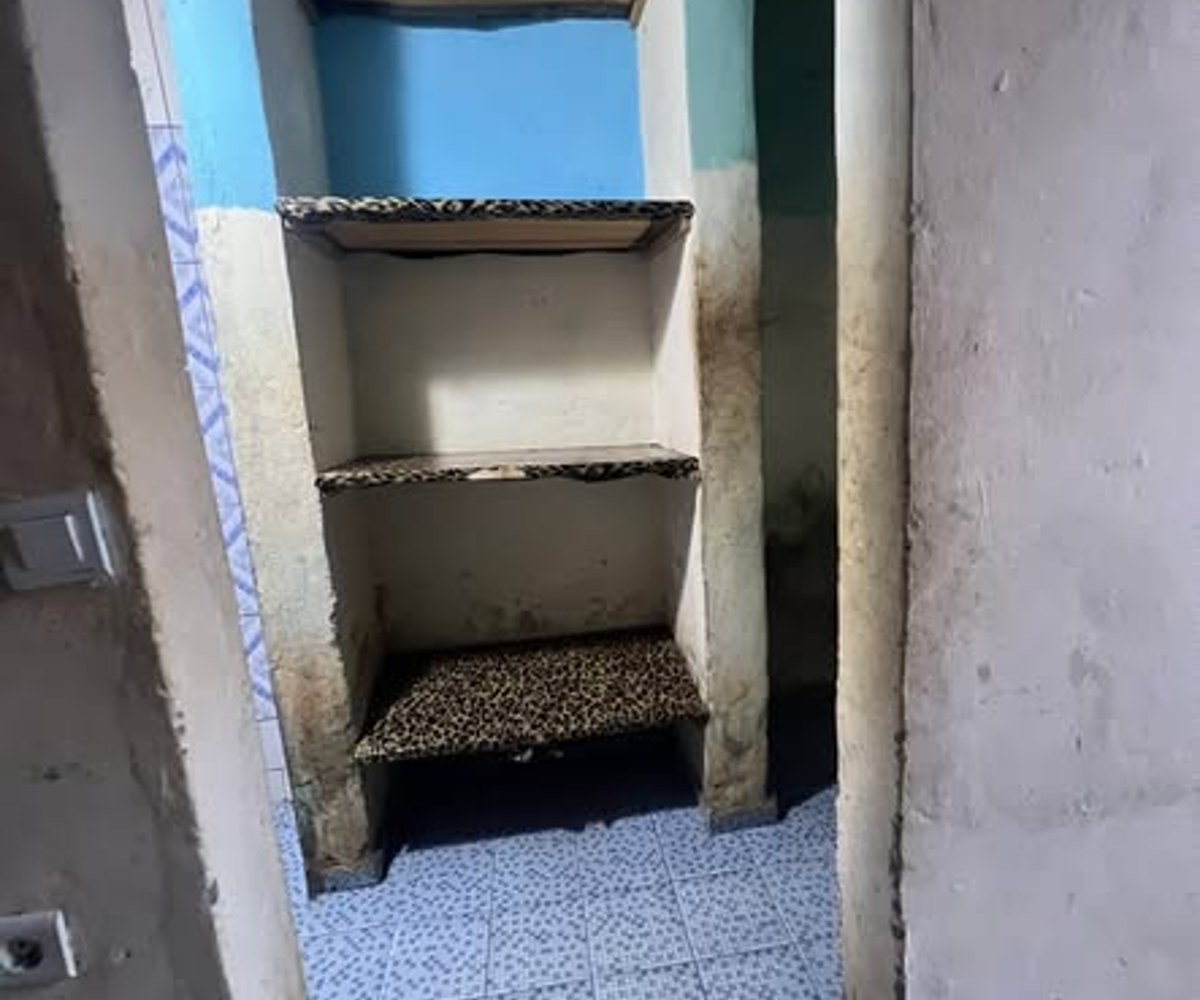 Grande chambre moderne à louer - Petits Génies Damas - 30 000 XAF/mois