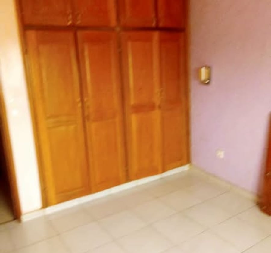Studio à louer à Mballa 2, Yaoundé