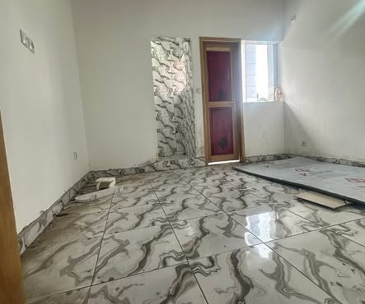 Chambre moderne 3 pièces à PK 15