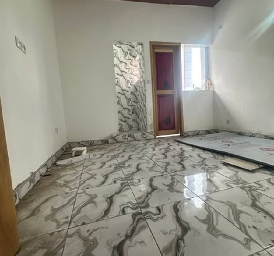 Chambre moderne 3 pièces à PK 15