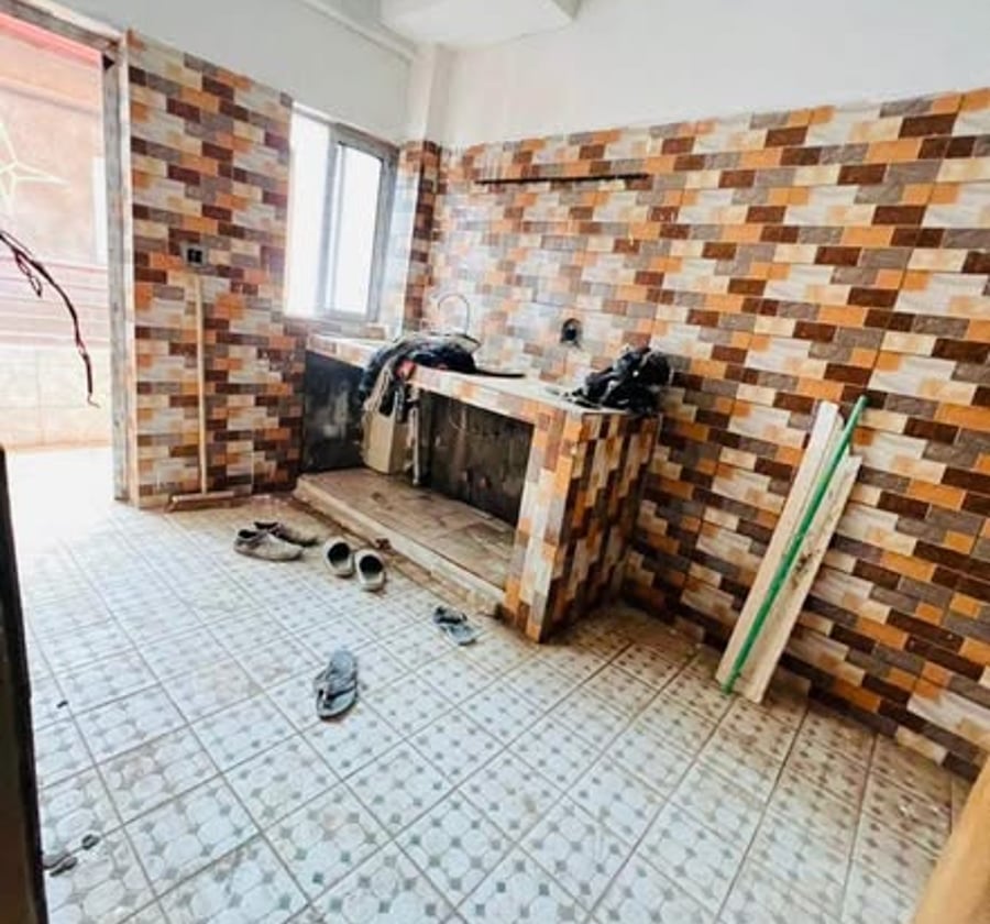 Appartement à louer à Biyem-Assi, 3 chambres