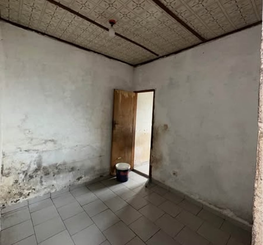 Mini studio moderne avec balcon - Ndogbong Bel Air