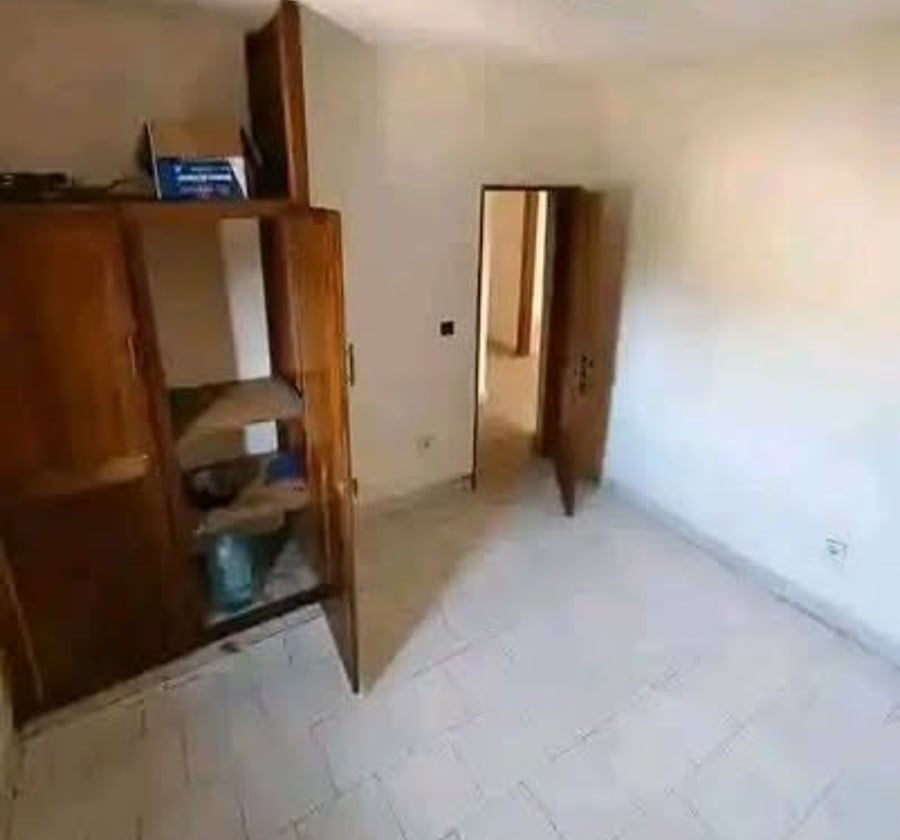 Appartement moderne à louer - Éleveur, Yaoundé