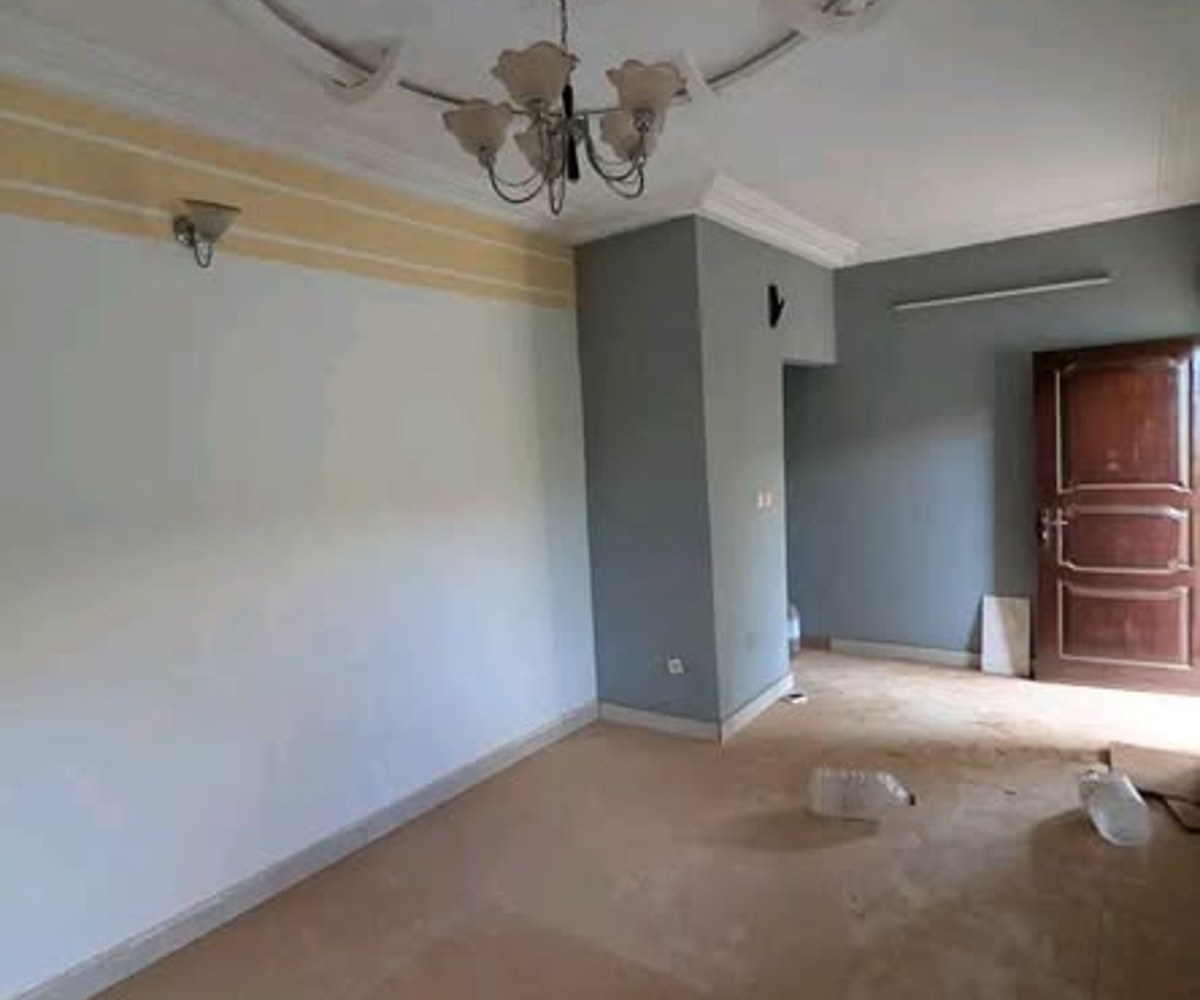 Studio VIP à Mimboman Maetur