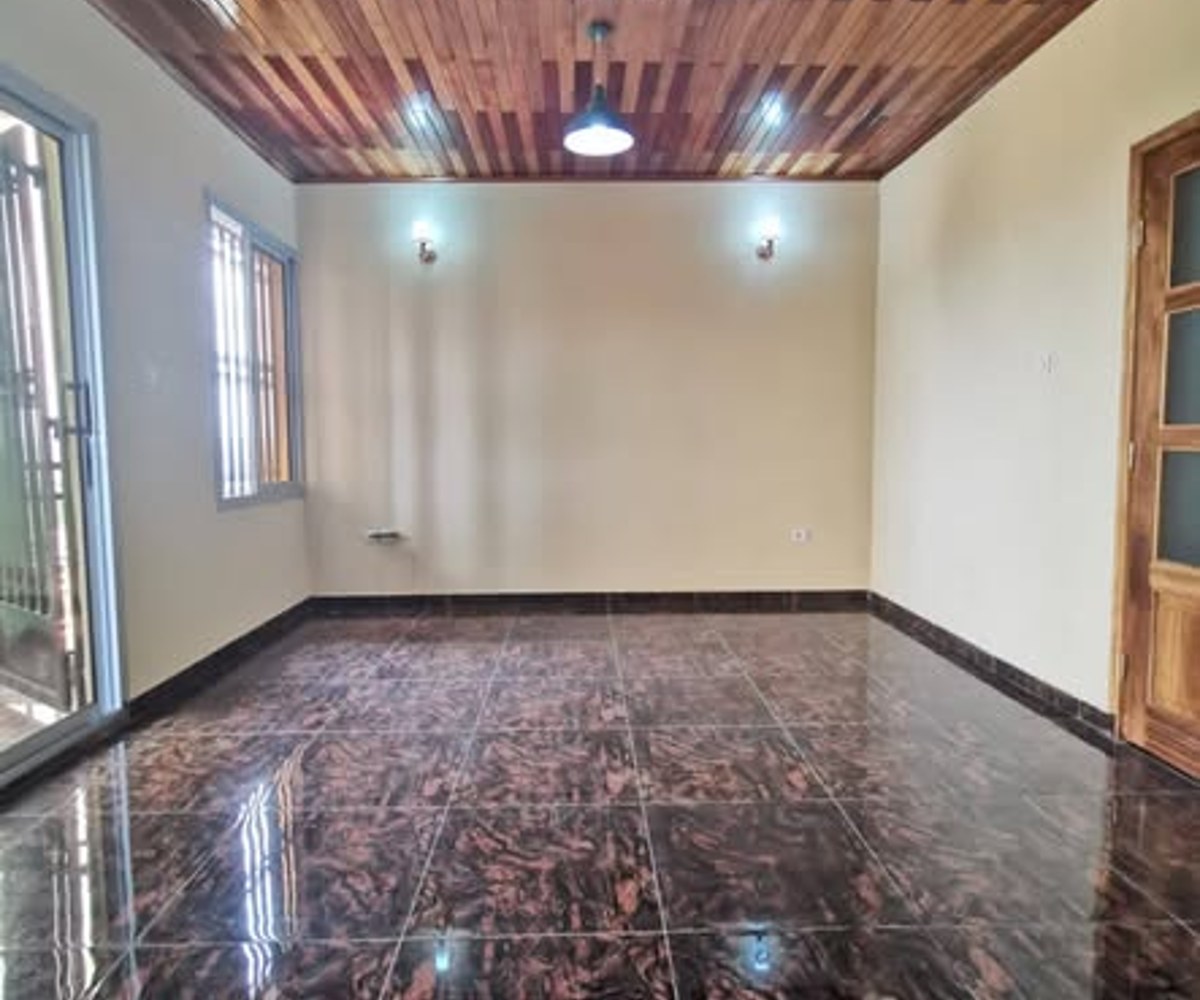 Appartement à louer à Ngousso