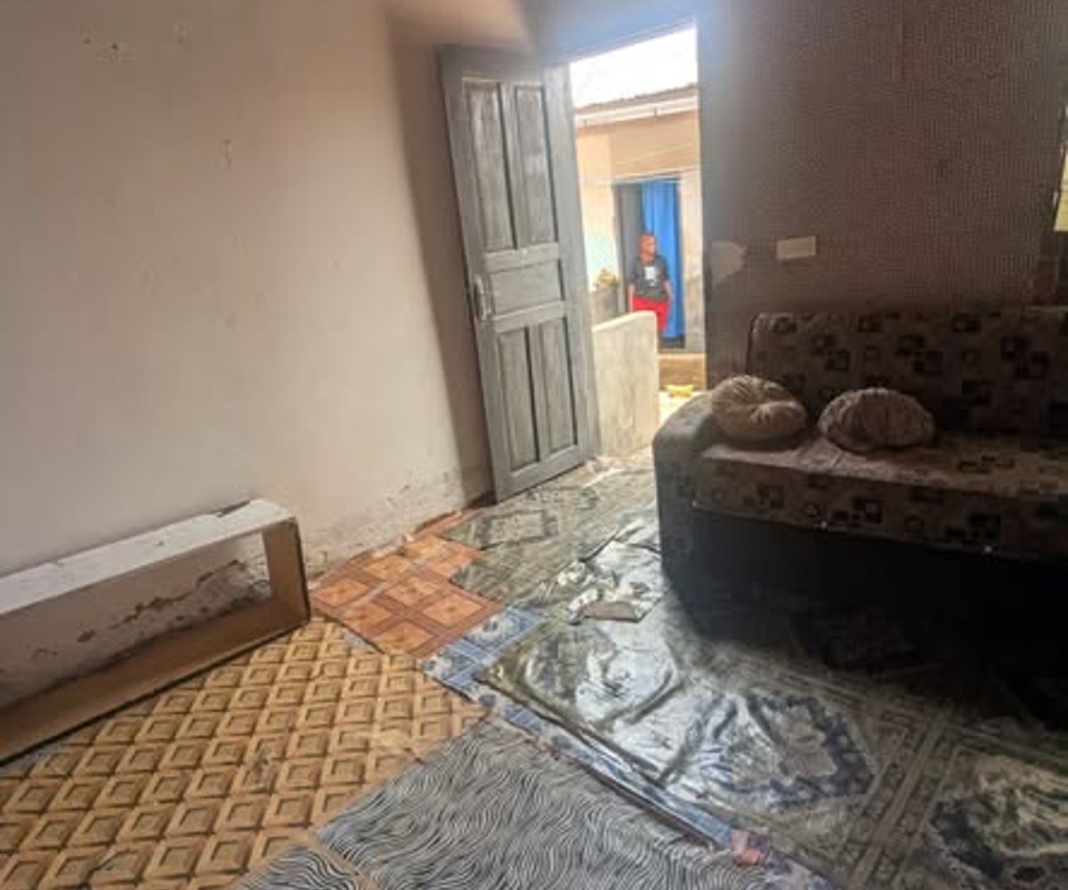 Vaste chambre simple à Tamtam