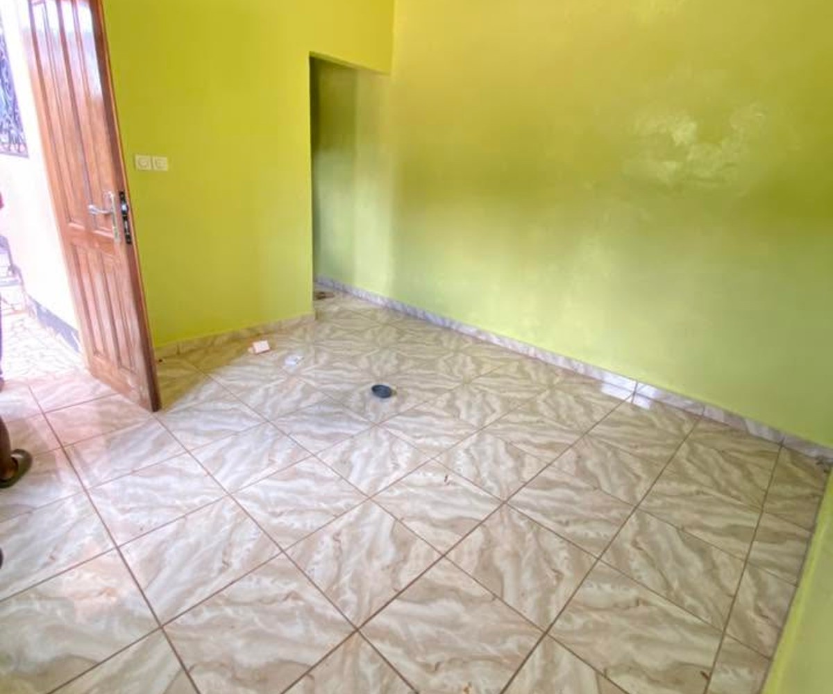 Studio moderne à louer – Etoug-Ebe