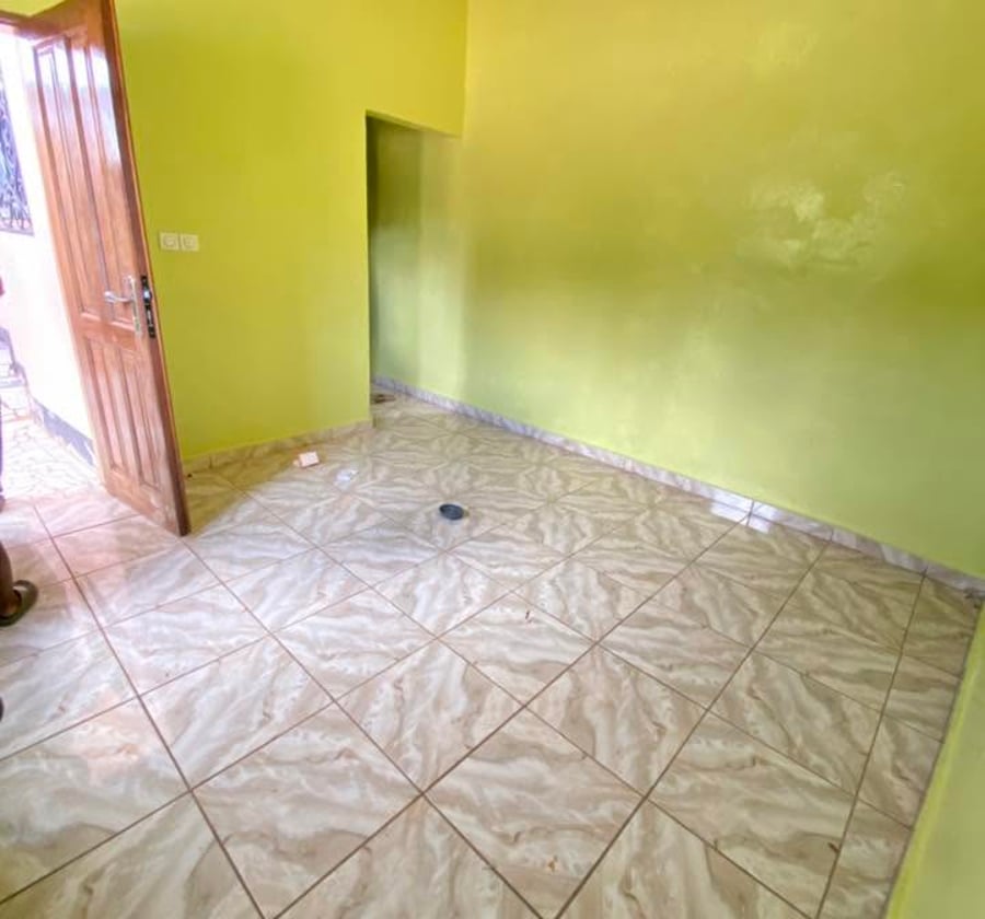 Studio moderne à louer – Etoug-Ebe