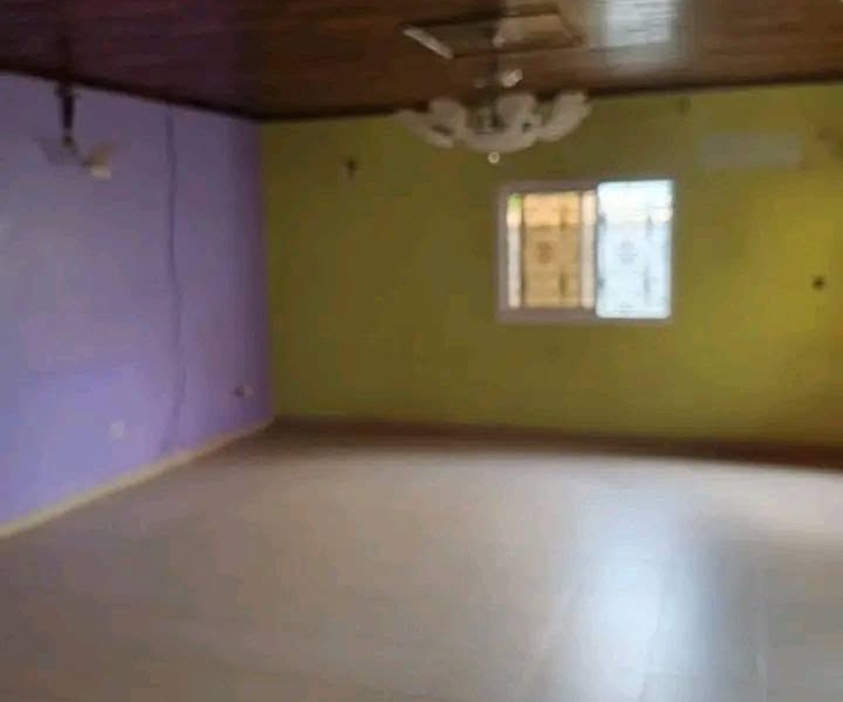 Villa 4 chambres à louer à Nkoabang, Yaoundé