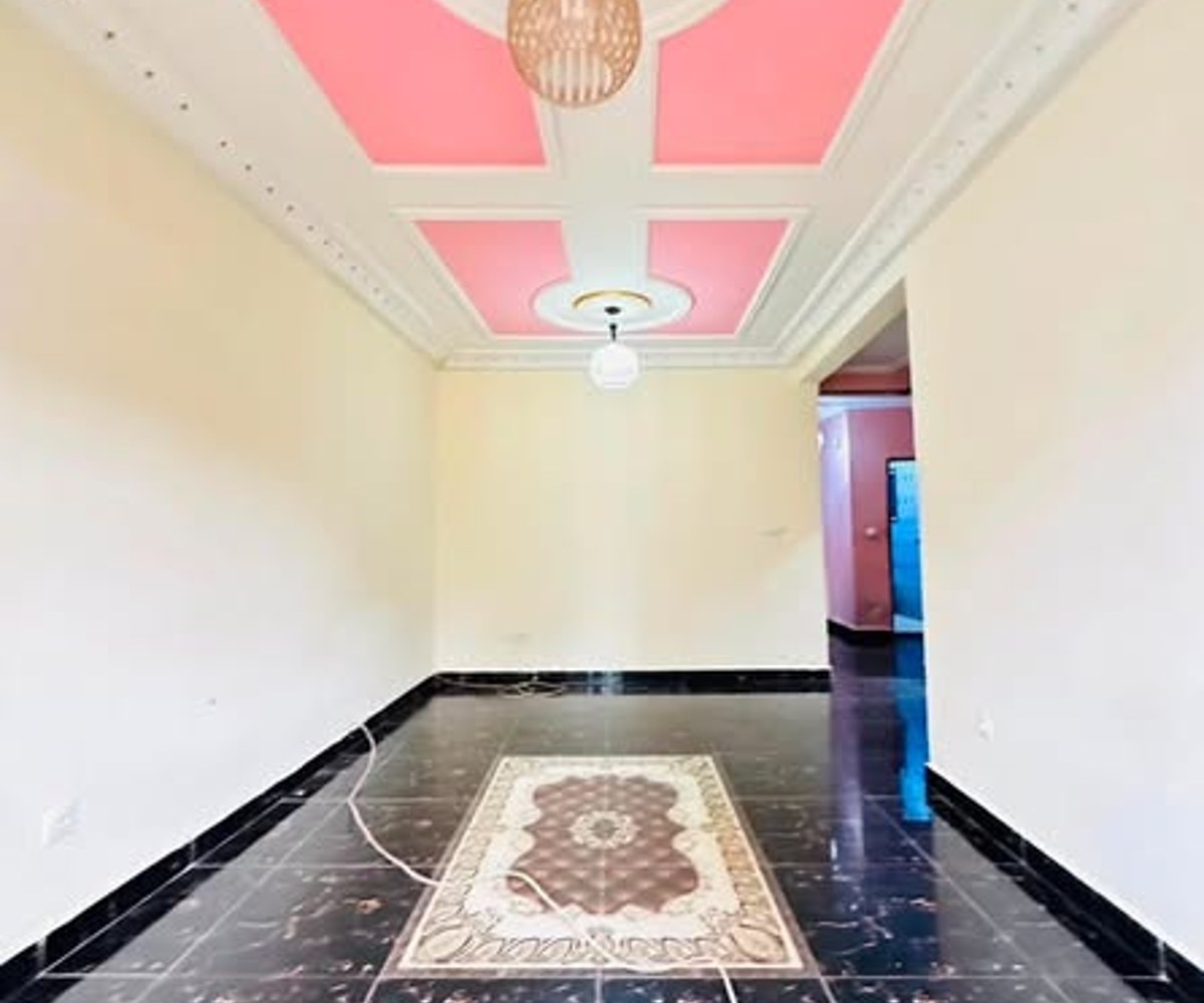 Vaste appartement haut standing à louer à Efoulan
