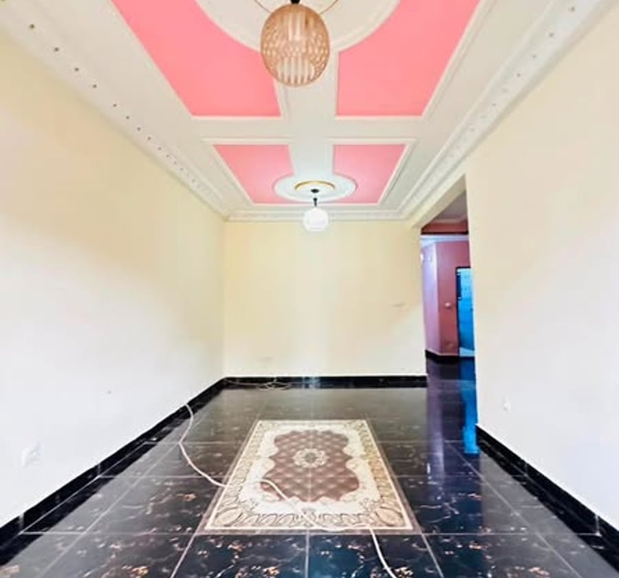 Vaste appartement haut standing à louer à Efoulan
