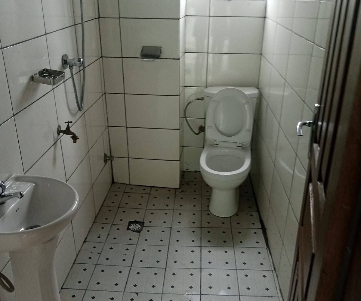 Studio moderne à louer à Nkolbisson