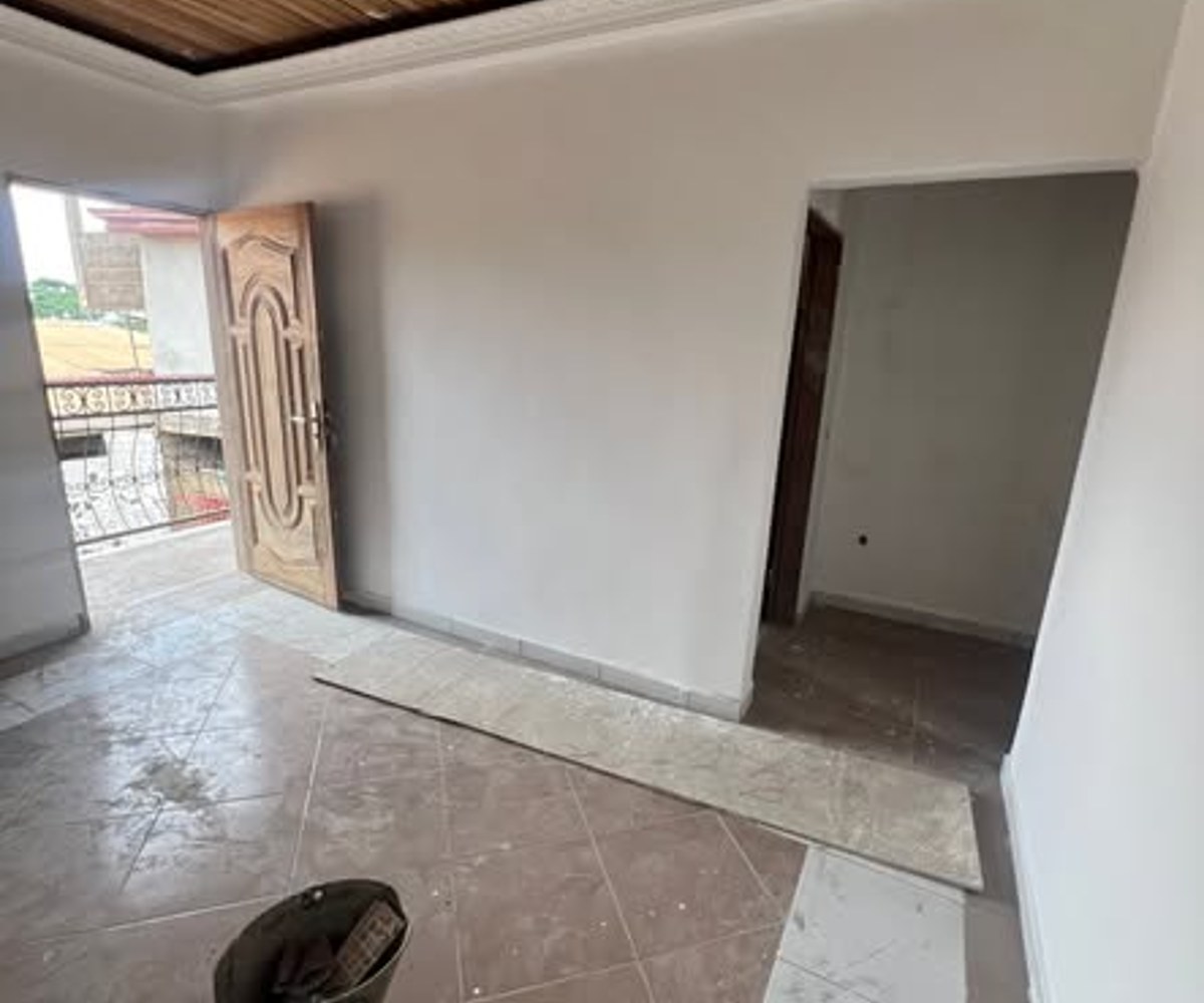 Studio moderne à louer à Nsam, Yaoundé