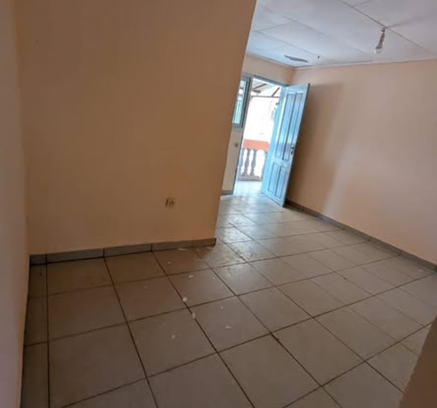 Studio à Tam-tam, Yaoundé - 55 000 XAF/mois