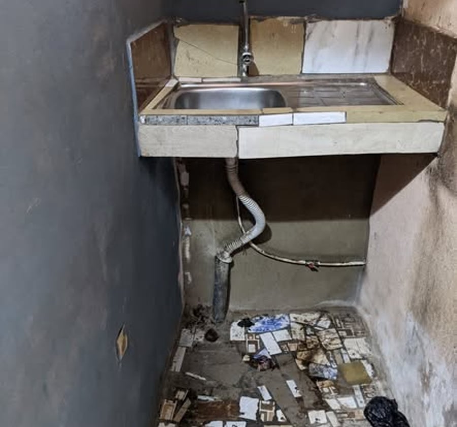 Vaste chambre moderne à louer à Damas, Yaoundé