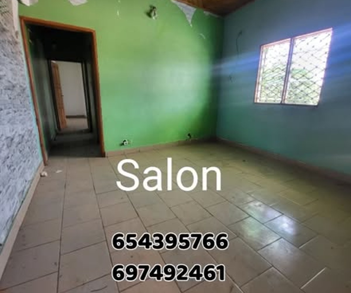 Studio moderne à louer - PK12, Douala