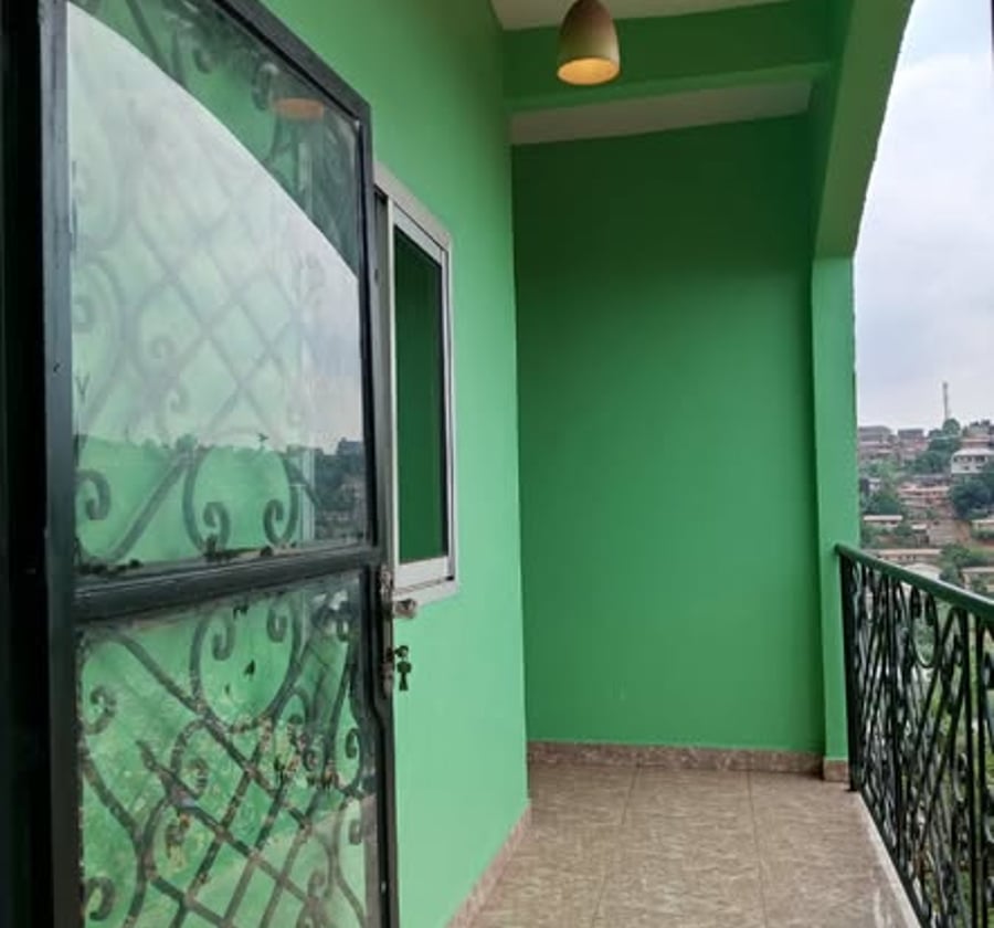 Appartement à louer à Ekie, Yaoundé - 2 chambres