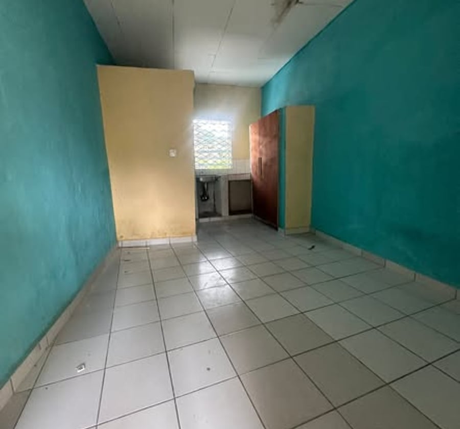 Chambre moderne à PK 15