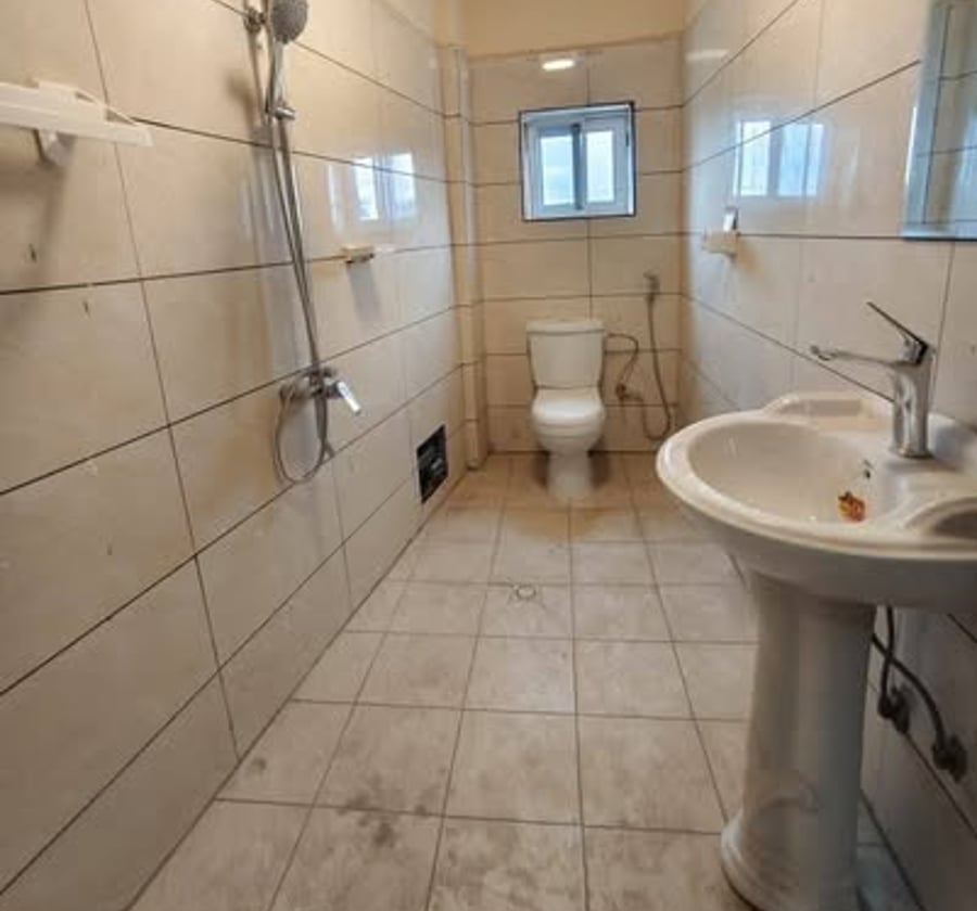 Appartement haut standing à louer – Yaoundé Mvog-Ada