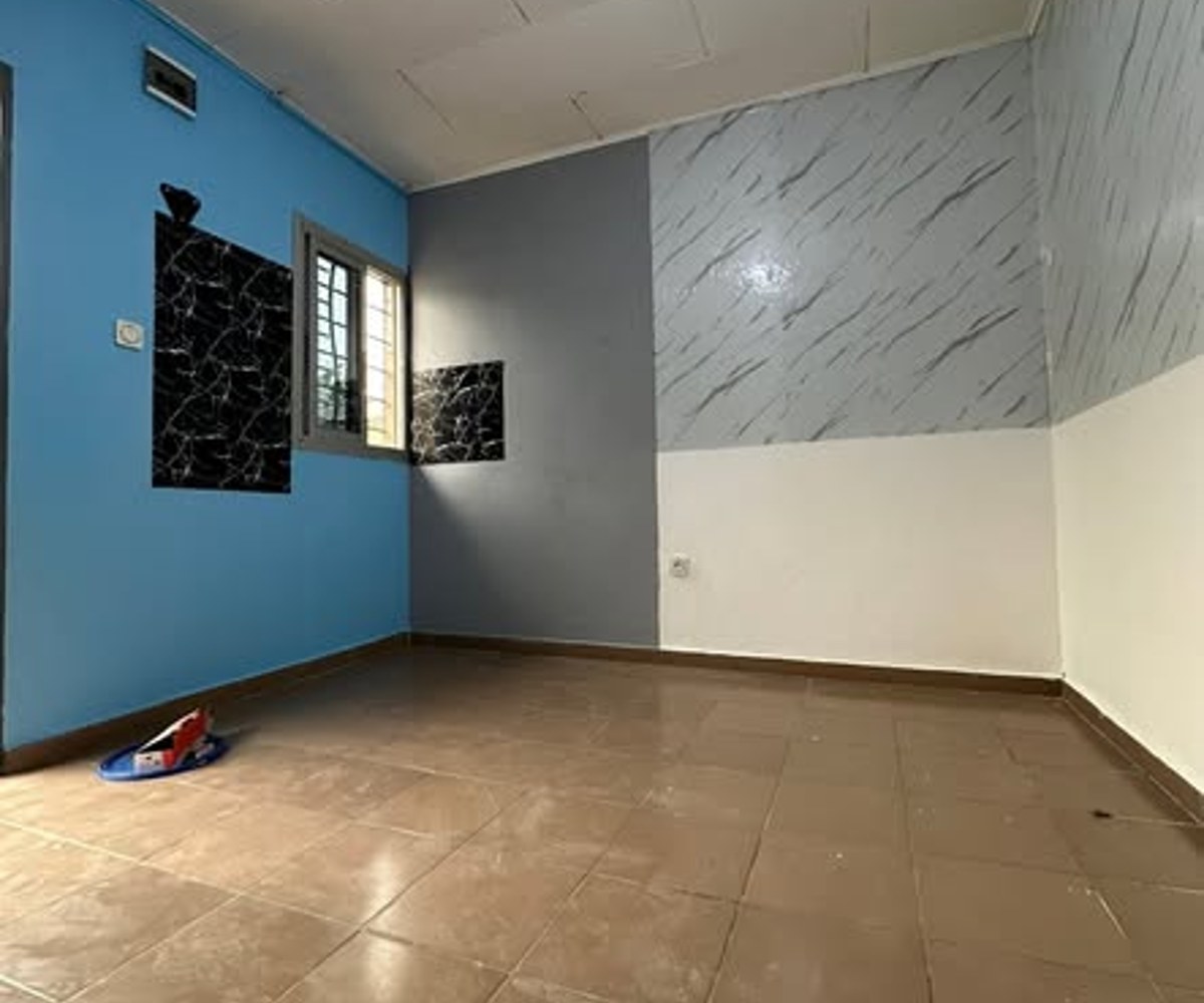 Chambre moderne à PK14, Douala