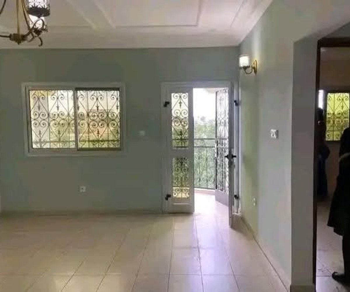 Immeuble à vendre - Mimboman