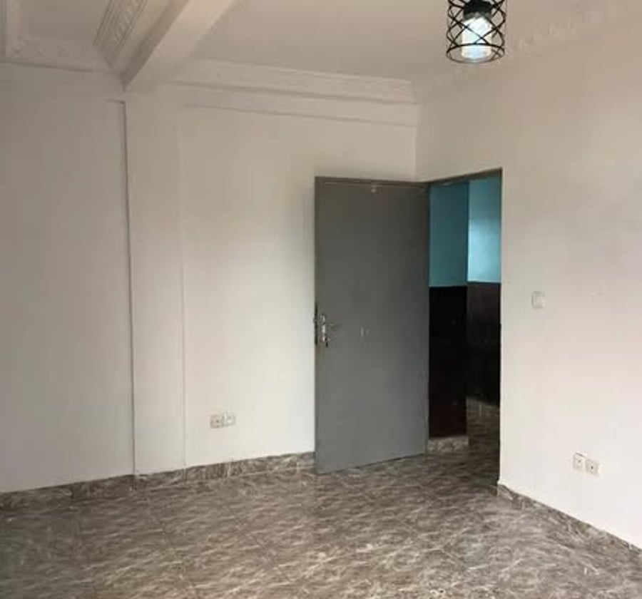 Studio moderne à Logbessou