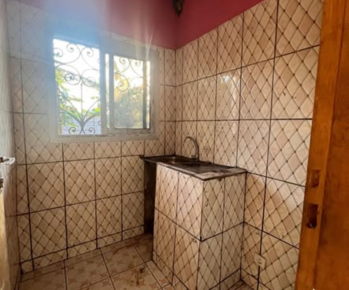 Chambre moderne - Bojongo, Bonaberi