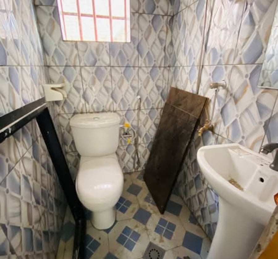 Studio moderne à louer à Nguele, Douala